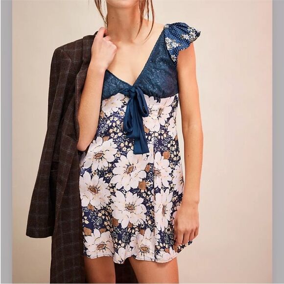 Free People Dresses & Skirts - Free People Aurora Mini Dress